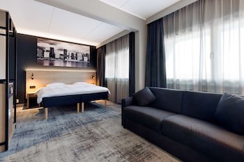 Park Inn By Radisson Oslo Airport Hotel West