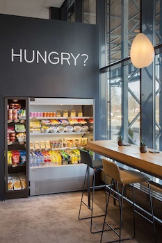 Park Inn By Radisson Oslo Airport Hotel West