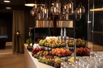 Park Inn By Radisson Oslo Airport Hotel West