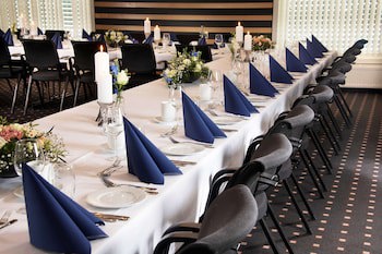 Park Inn By Radisson Oslo Airport Hotel West
