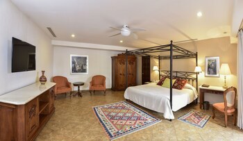 Hotel & Spa Hacienda De Cortes