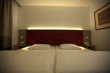 Airport Hotel Walldorf galeri fotoğrafı
