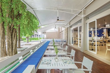 Doubletree By Hilton Phuket Banthai Resort