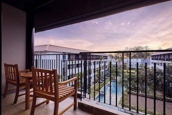 Doubletree By Hilton Phuket Banthai Resort