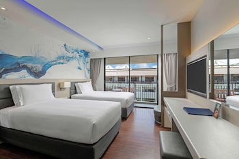 Doubletree By Hilton Phuket Banthai Resort