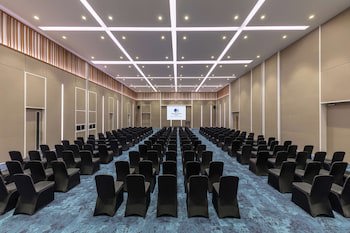 Doubletree By Hilton Phuket Banthai Resort