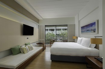 Doubletree By Hilton Phuket Banthai Resort