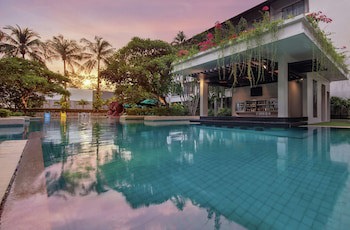 Doubletree By Hilton Phuket Banthai Resort
