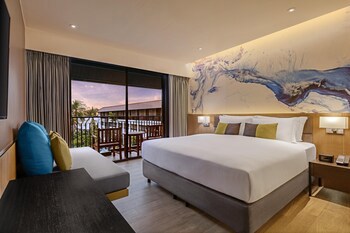 Doubletree By Hilton Phuket Banthai Resort