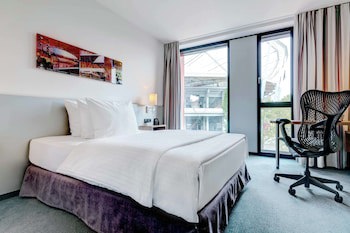 Hilton Garden Inn Stuttgart Neckar Park galeri fotoğrafı