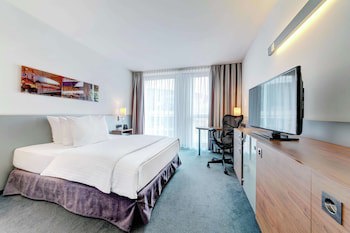Hilton Garden Inn Stuttgart Neckar Park galeri fotoğrafı