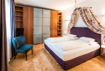 Boutique Hotel Dom - Rooms & Suites