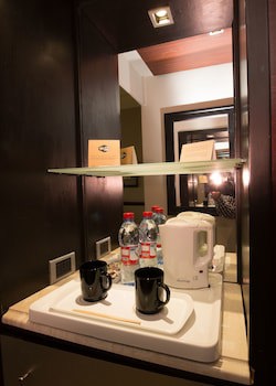 Century Park Hotel
