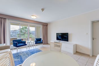 Copthorne Lakeview Hotel galeri fotoğrafı