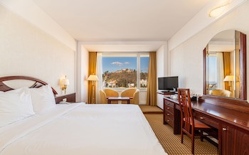 Aro Palace Hotel