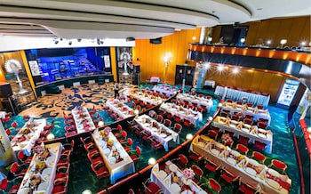 Aro Palace Hotel