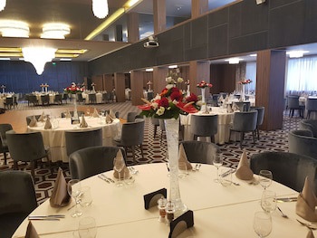 Aro Palace Hotel