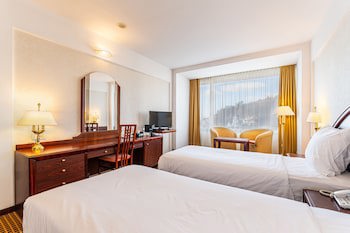 Aro Palace Hotel
