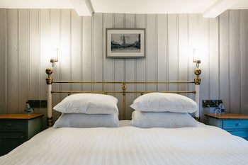 Crown Hotel Stamford