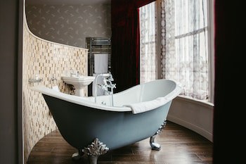Crown Hotel Stamford