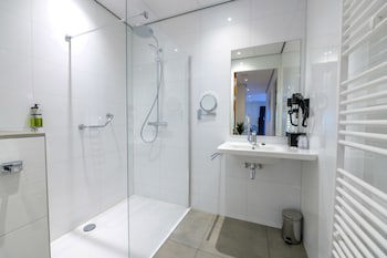 Flonk Hotel Groningen Centre, Bw Signature Collection