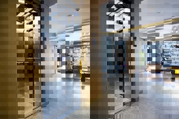 Tan Hotel - Special Class