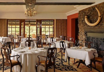 Fairmont Mount Kenya Safari