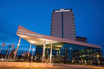 Ar Diamante Beach Spa & Convention Center