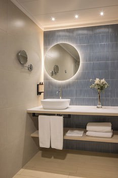 Ar Diamante Beach Spa & Convention Center