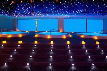 Ar Diamante Beach Spa & Convention Center