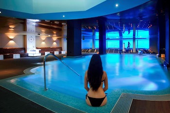 Ar Diamante Beach Spa & Convention Center