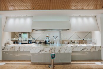 Ar Diamante Beach Spa & Convention Center