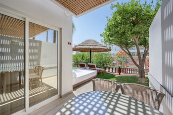 Royal Garden By Isrotel Collection
