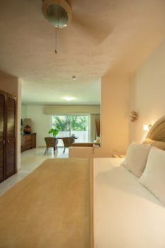 Las Villas Akumal