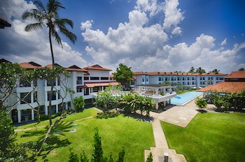 Club Hotel Dolphin