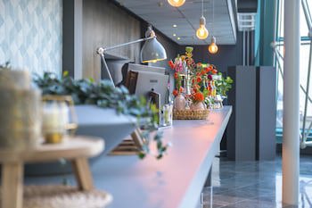 Flonk Hotel Groningen Zuid, Bw Signature Collection