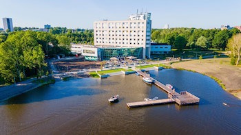 Flonk Hotel Groningen Zuid, Bw Signature Collection