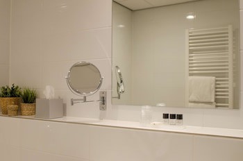 Flonk Hotel Groningen Zuid, Bw Signature Collection