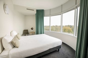 Flonk Hotel Groningen Zuid, Bw Signature Collection