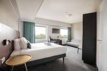 Flonk Hotel Groningen Zuid, Bw Signature Collection
