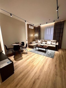 Golden Dragon Hotel