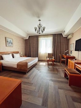 Golden Dragon Hotel