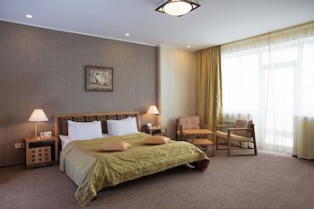 Golden Dragon Hotel