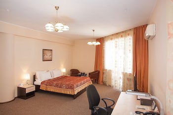 Golden Dragon Hotel
