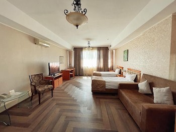 Golden Dragon Hotel
