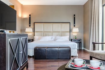 Hotel 525