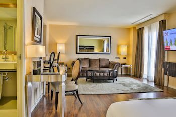 Hotel 525