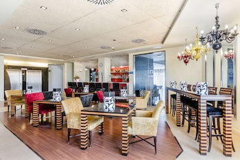 Hotel 525