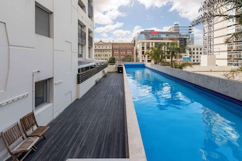 Auckland Harbour Suites