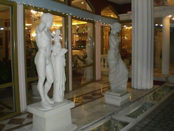 Hotel Kosta Famissi